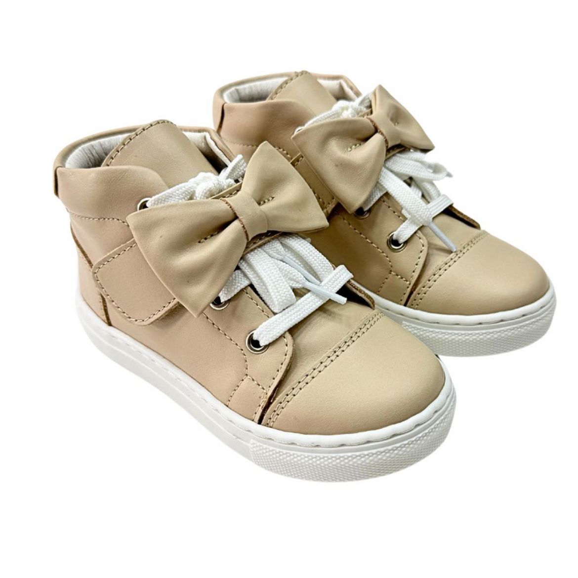 Picture of Borboleta Girls Tatiana Nude Leather Hightop Trainers